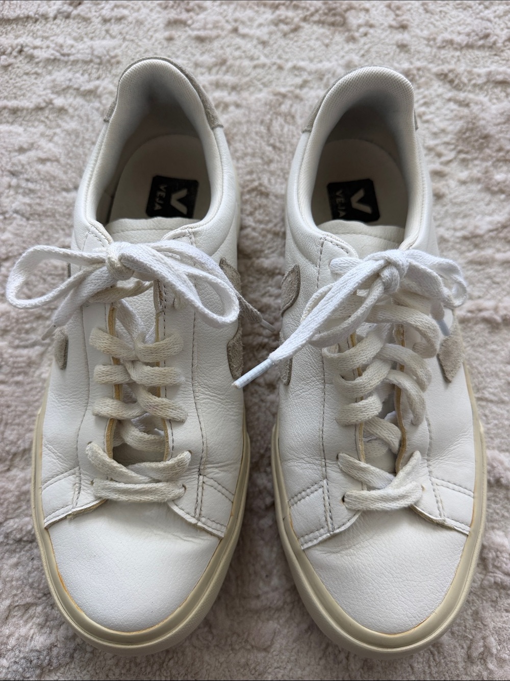 Veja White Leather Low-Top Sneakers with Light Grey Accents